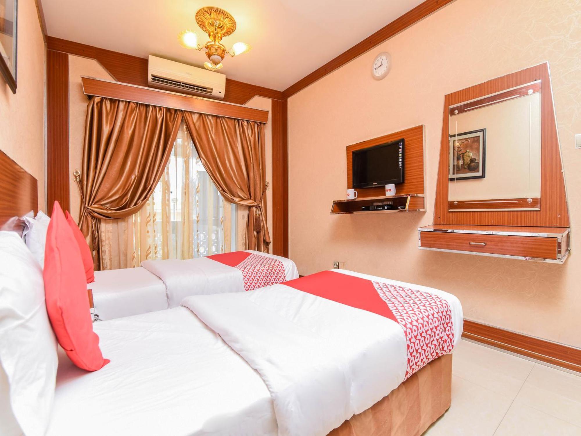 Hotel Oyo 180 Evin